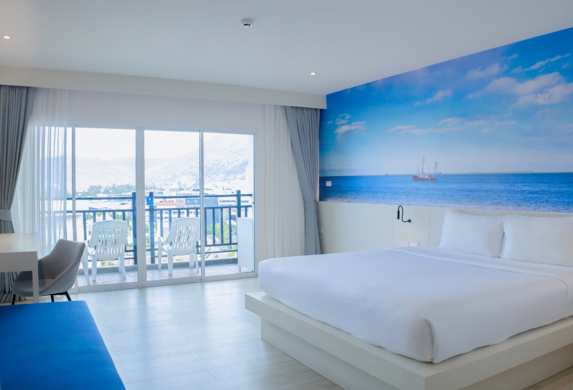 Grand Deluxe Newly Renovated