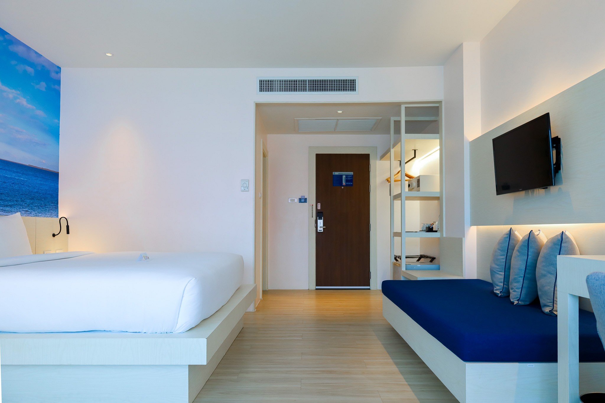 Grand Deluxe Newly Renovated