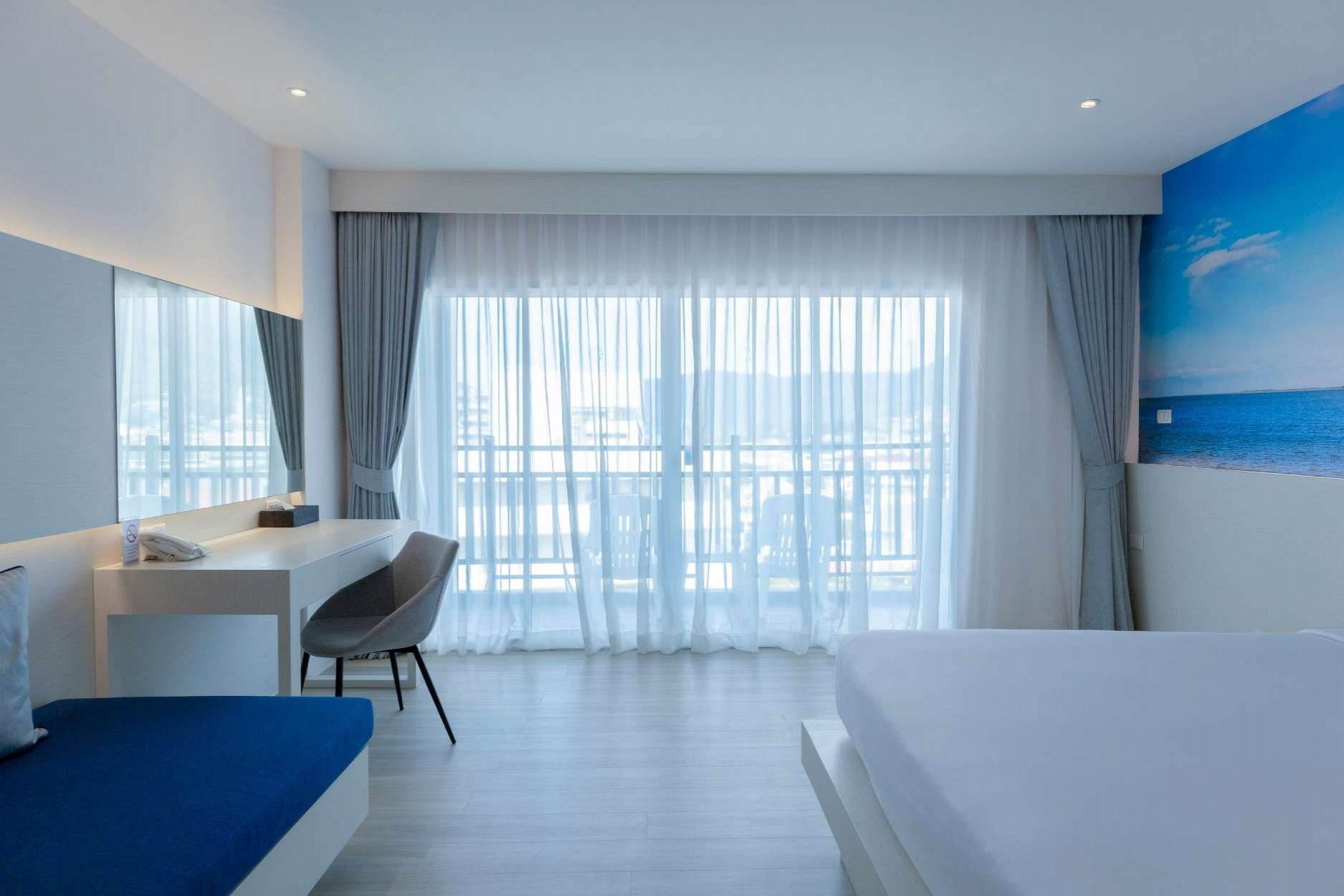 Grand Deluxe Newly Renovated