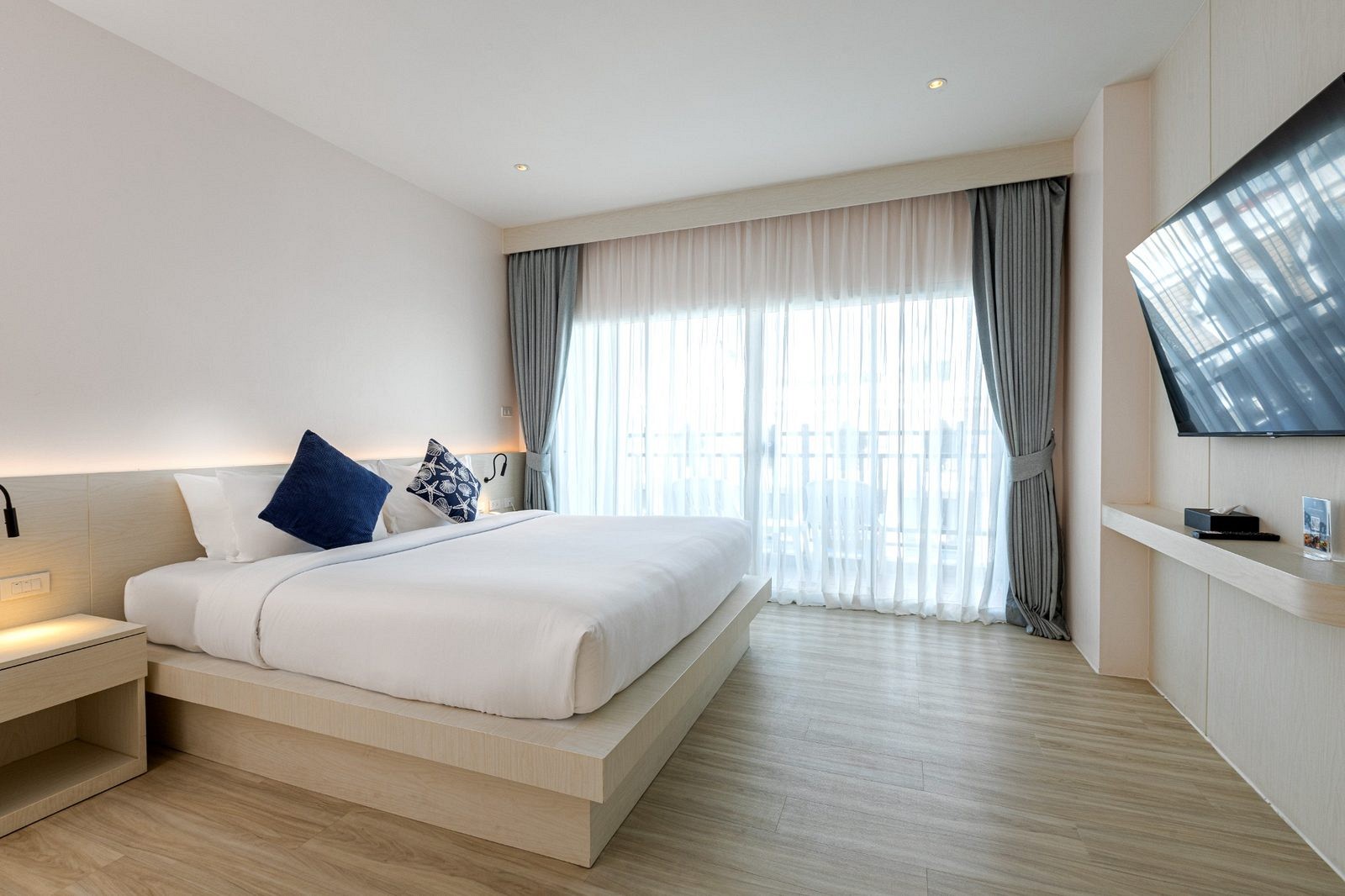 Suite 4 Pax with Balcony