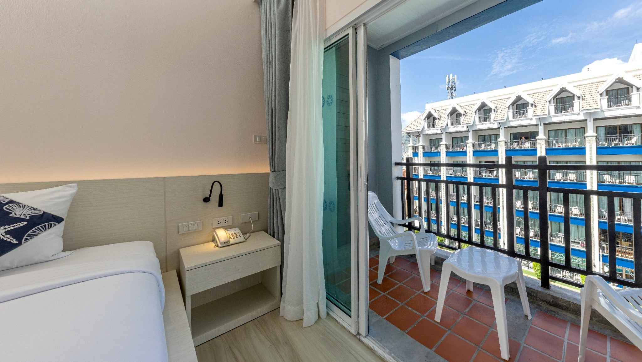 Suite 4 Pax with Balcony